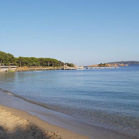 Villa Home Holiday A Cala Rossa Lecci Bagian luar foto