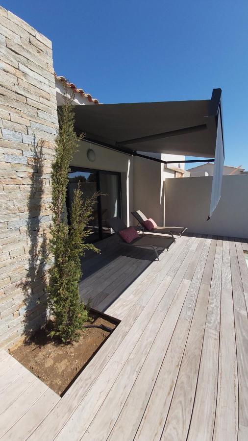 Villa Home Holiday A Cala Rossa Lecci Bagian luar foto