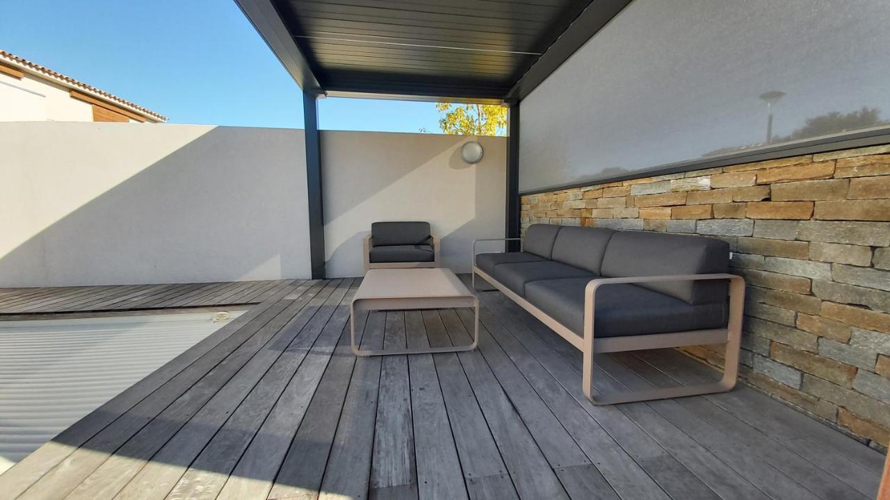 Villa Home Holiday A Cala Rossa Lecci Bagian luar foto