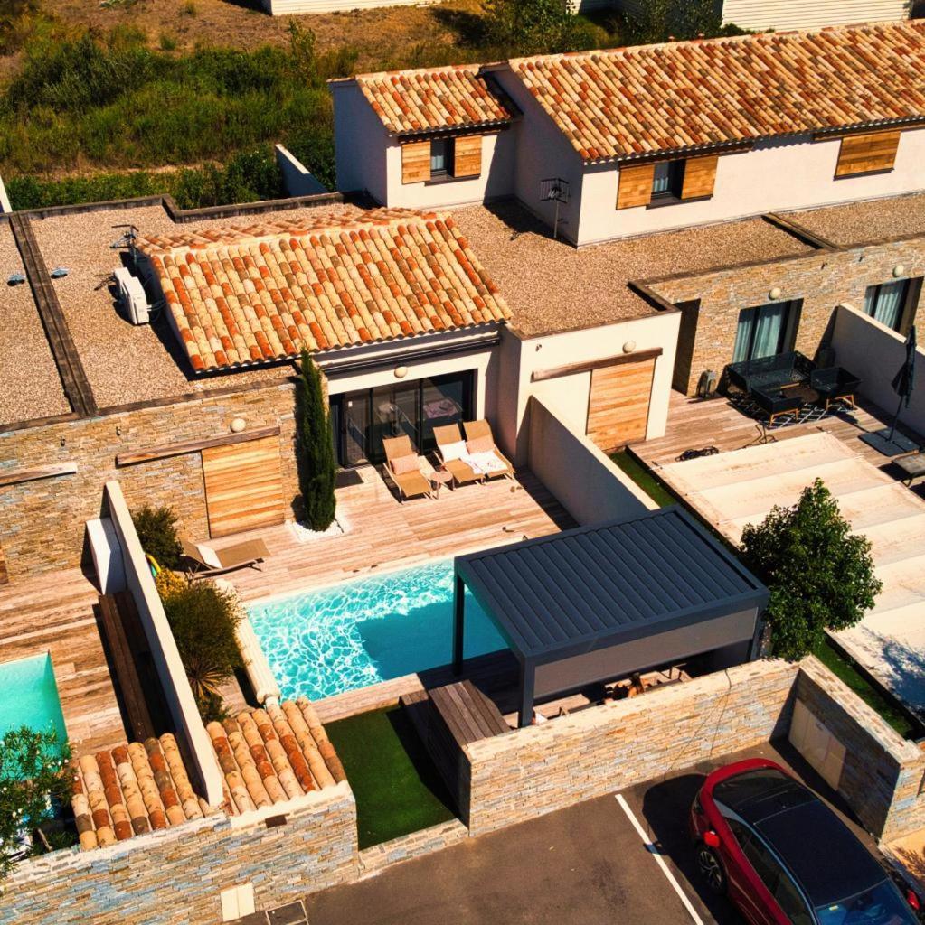 Villa Home Holiday A Cala Rossa Lecci Bagian luar foto