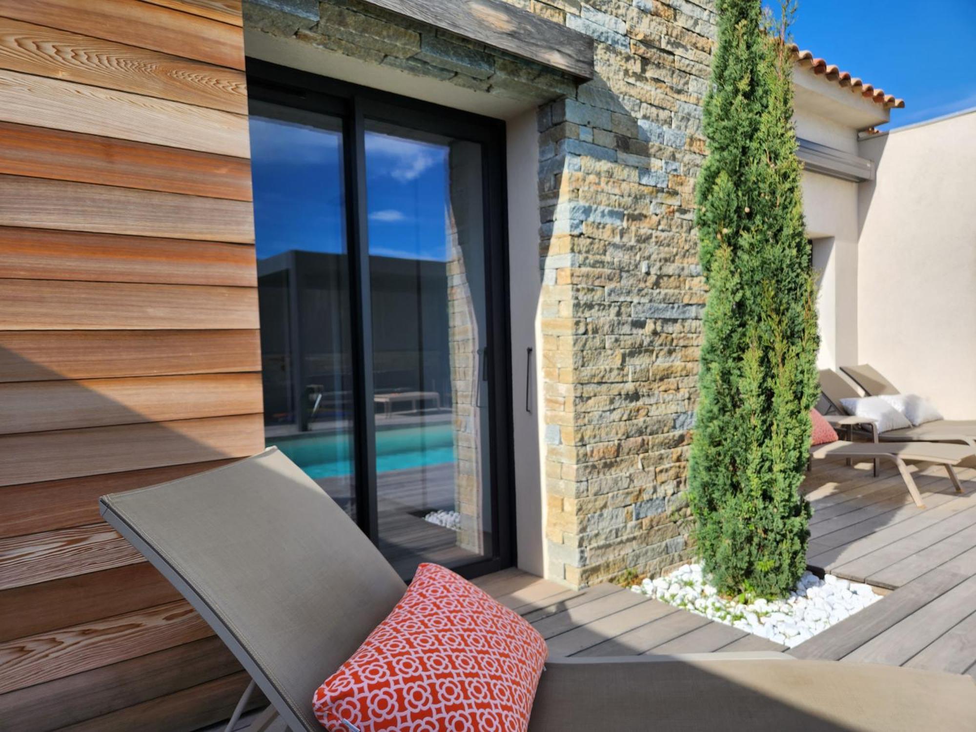 Villa Home Holiday A Cala Rossa Lecci Bagian luar foto