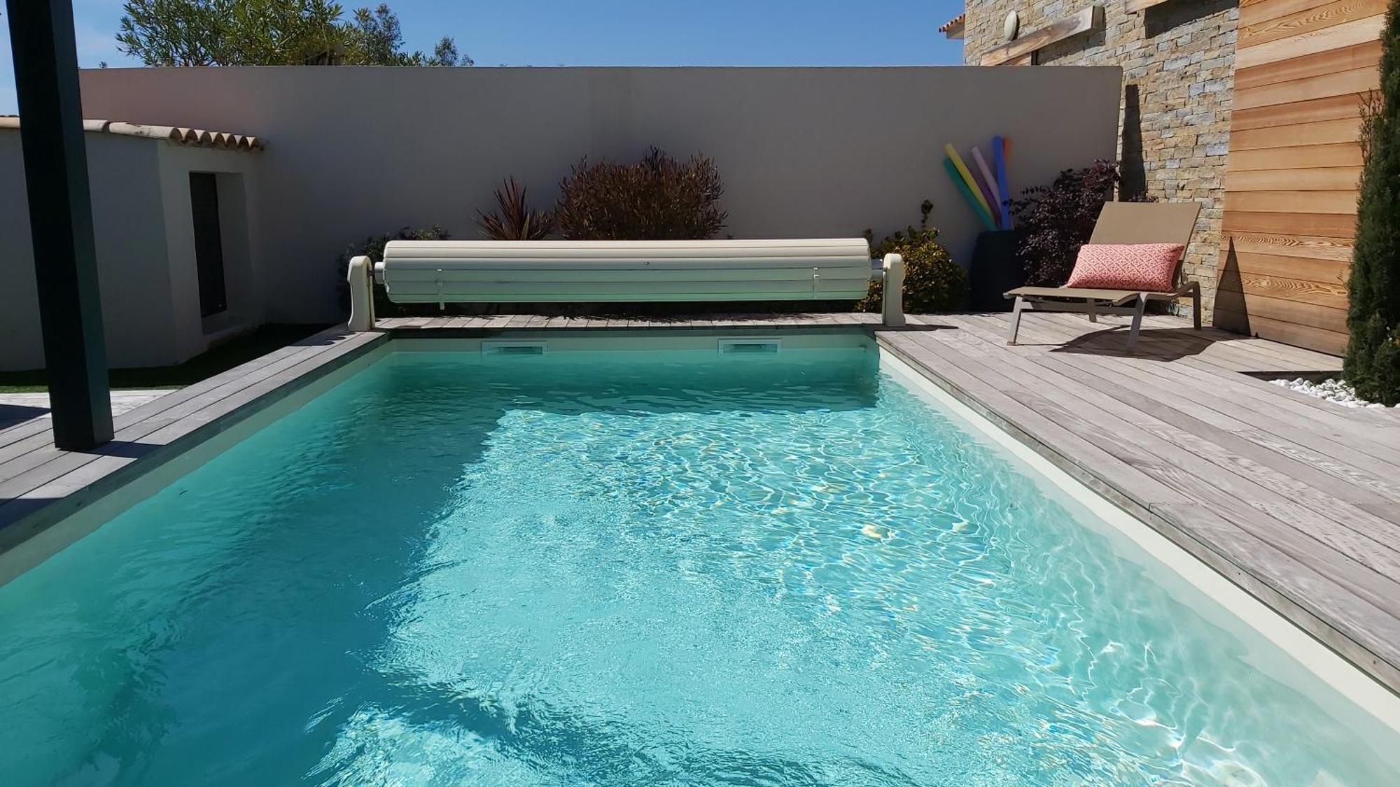 Villa Home Holiday A Cala Rossa Lecci Bagian luar foto