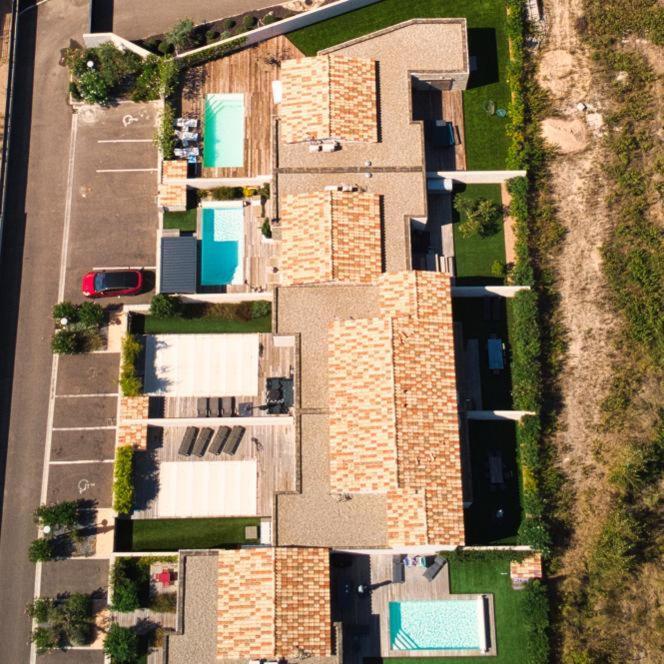 Villa Home Holiday A Cala Rossa Lecci Bagian luar foto